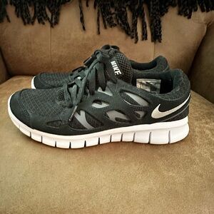 Nike Shoes | Nike Free Run 2 Women’s